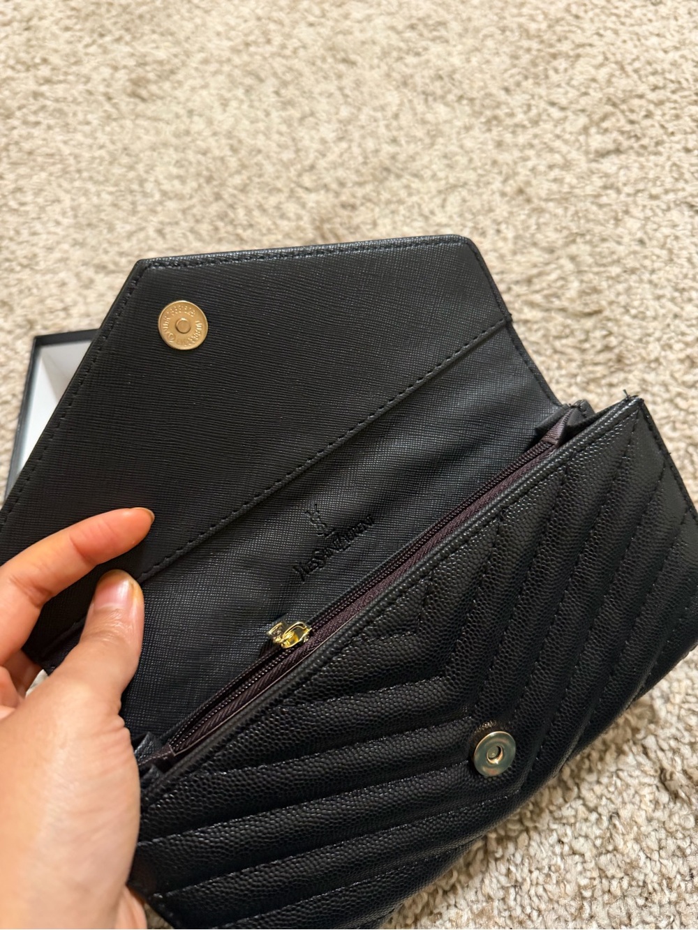 Beautiful faux Leather Wallet with Gold Hardware - Picture 2 of 3